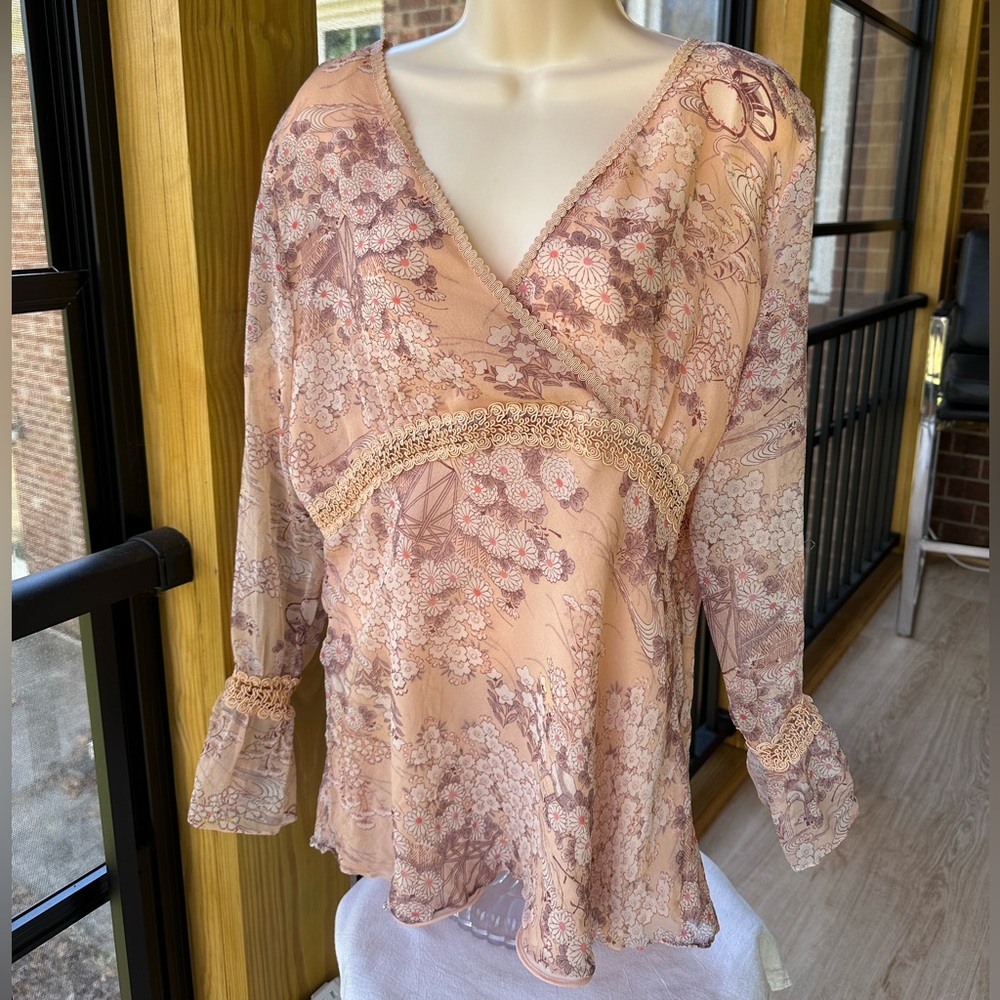 Ethereal Silk Flowy Boho Lace-Trimmed Romantic Floral Pale Peach V-Neck Top ~ XL - Picture 4 of 15
